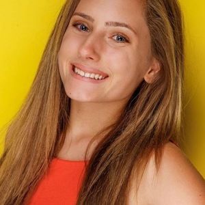 Meet your Posher, Starla